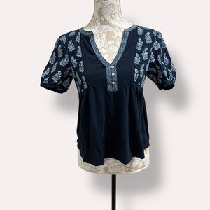 Lucky Brand Boho Peasant Top Navy Blue Floral Short Sleeve V Neck Women S/P